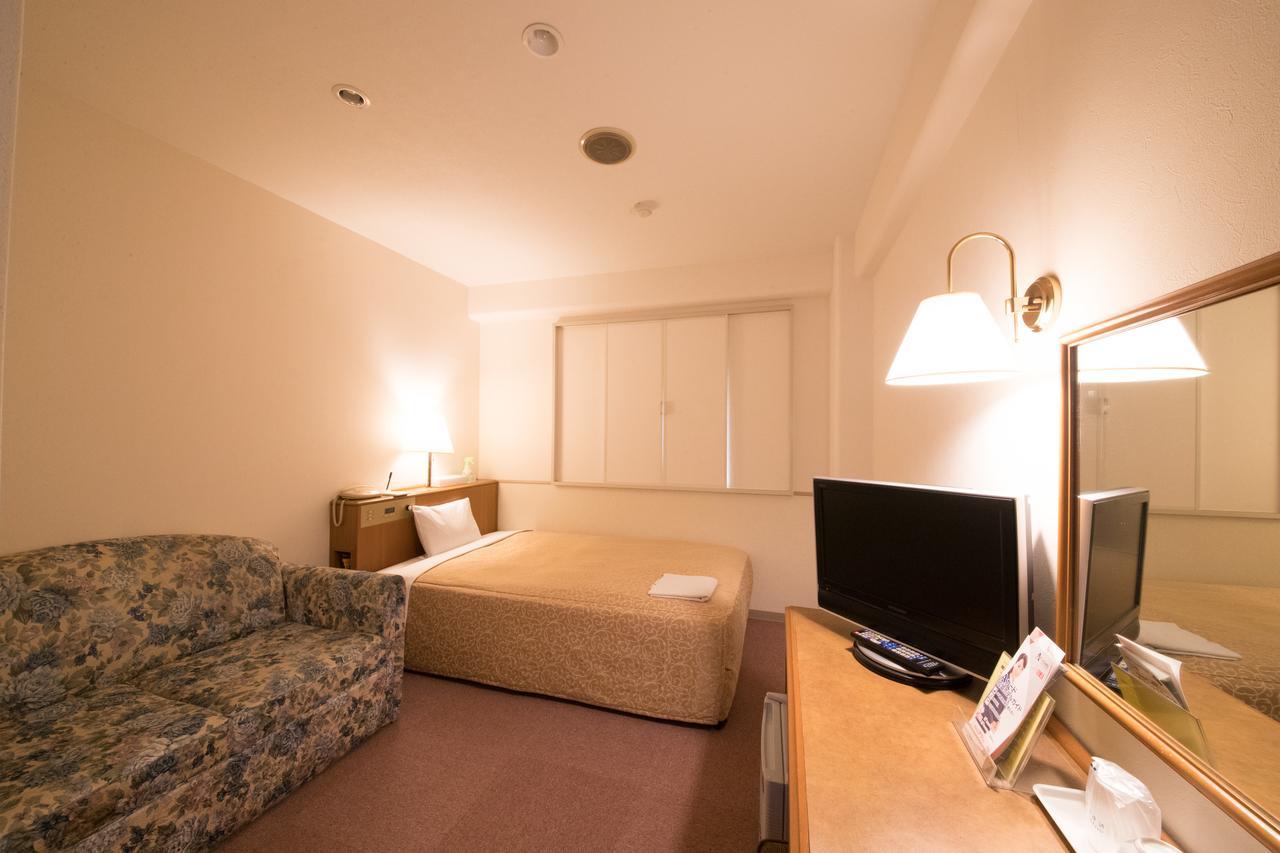 Smile Hotel Oita Hita Buitenkant foto